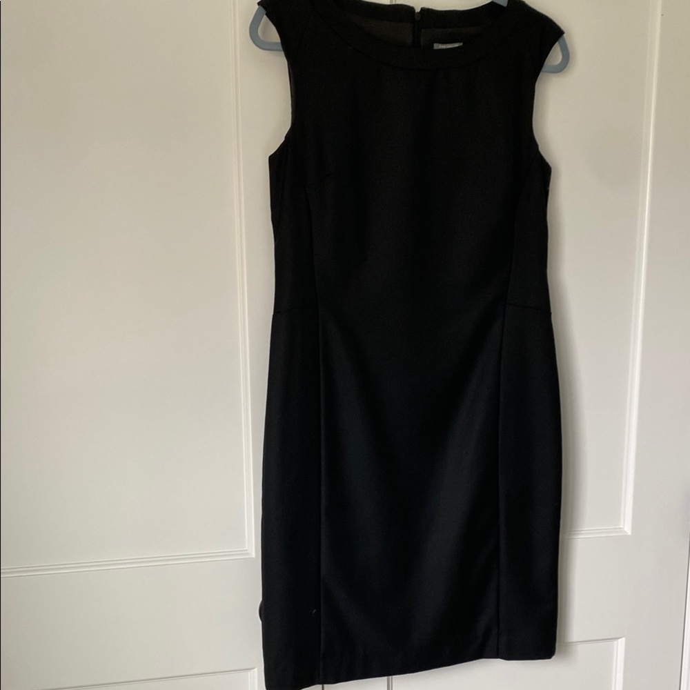 Ann Taylor black sleeveless dress size 10 petite